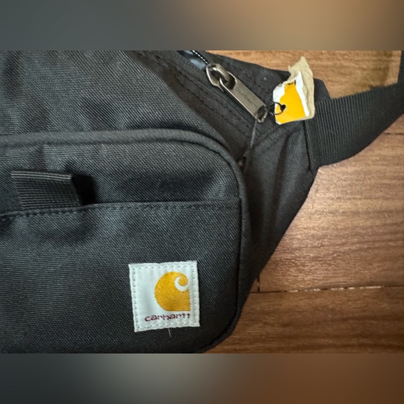 Carhartt Black Crossbody Bag - Picture 2 of 3